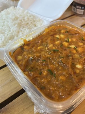 chana masala for takeaway  at Curry House  in La Paz