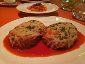 Vegan chicken parmesan at Wynn Hotel - Sinatra in Las Vegas