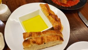  at Foglia in Bristol