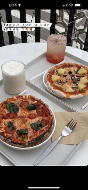 pics of pizza  at Better than Milk - 우유보단 - Pop-up August 2022 ONLY in Seoul