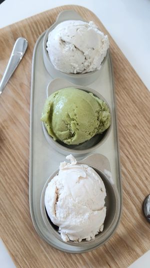 vanilla, perilla-lime-sorbet, apple-cinnamon at Coconuzm - 코코넛즘 in Seoul