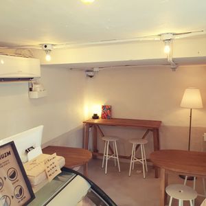 new location interior at Coconuzm - 코코넛즘 in Seoul