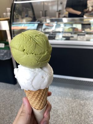 matcha and rice cone   at Coconuzm - 코코넛즘 in Seoul
