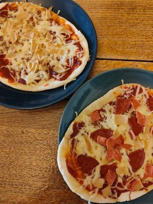 Vegan & GF flatbread pizzas at Santih Holistics in Kidderminster