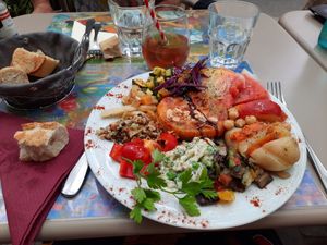  at La Praline in Ceret