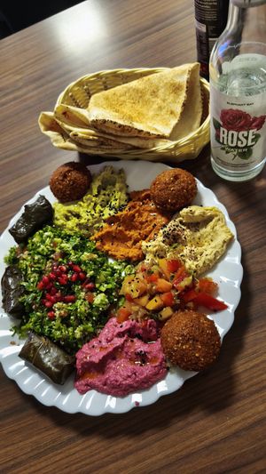 Vegan Teller at Al Jasmin in Frankfurt Oder