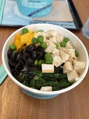   at Mahalo Poké in Cordoba