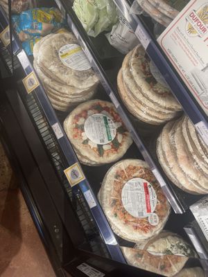 Vegan pizzas   at Elroy's Fine Foods in Monterey