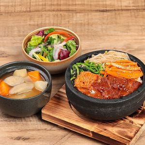 韩式泡菜碗  at Just Vegan - 食蔬者也 in Shenzhen