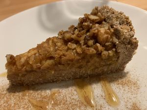 Raw apple cake with the most delicious base at BEMBA rawfood & plant-based in Bratislava