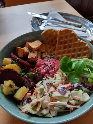 Buddha bowl at BEMBA rawfood & plant-based in Bratislava
