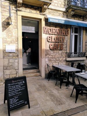 Entrance at Morning Glory Café in Dijon
