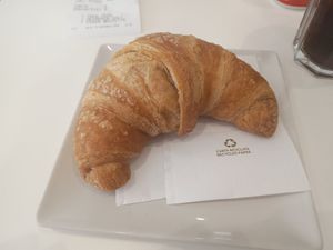  at Vanilla Bakery in Menton