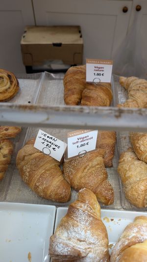  at Vanilla Bakery in Menton