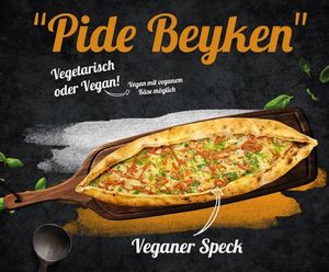 Pide Beycheese in vegetarisch oder vegane Ausführung.  at Loriental Turkish Food in Oberkirch