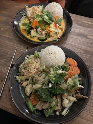 Curry love (top), vegan fish (bottom) #Veganuary at Tramy - Vietnam Kitchen in Berlin