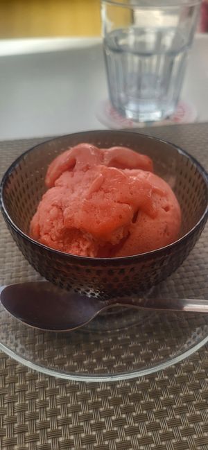  at Oops Bubble Waffle Cafè in Tenerife