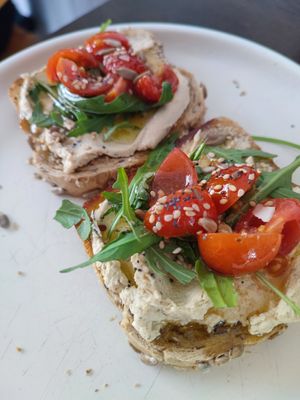 Tostada de Tofu "Riccota" at Cafe 10 in Tarifa