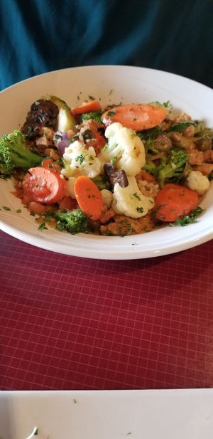 Tempeh stirfry at Organic Oasis in Anchorage