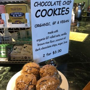 chocolate chip cookies at Organic Oasis in Anchorage