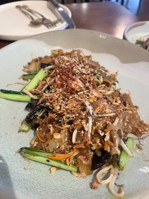 Padsee Ew at Little Sister in Cairns