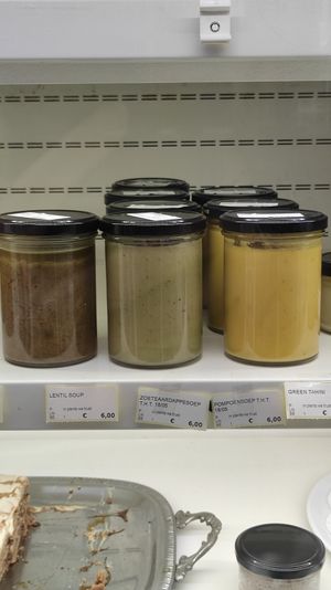  at Earth Market in Enschede