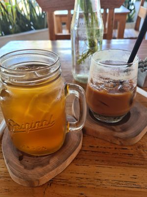 Iced Cappuccino with soy milk and iced ginger tea at The Juice Bar by Bajo Bloom in 