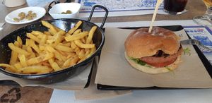 Burger vegan meat con patatas at Burger Monkeys in Velez-malaga