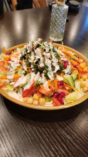 Hummus Bowl at SimSim in Reutlingen