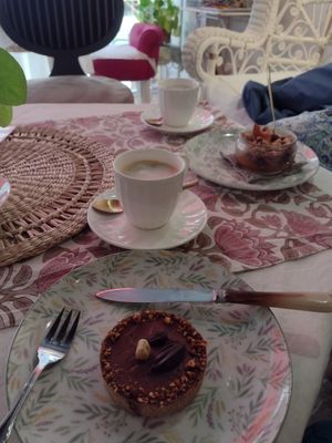 Yummy puddings at La Cabosse Enchantée in La Rochelle