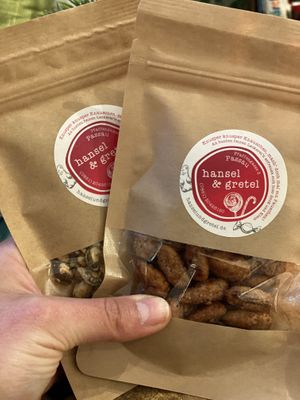 gebrannte Mandeln und Kürbiskerne  at Hansel und Gretel in Passau