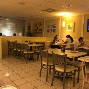 Dining room at Loving Hut in Addison