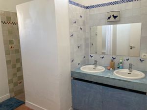 Private bathroom for Jade Vert at A Bedat Life in Saint-aubin-de-branne