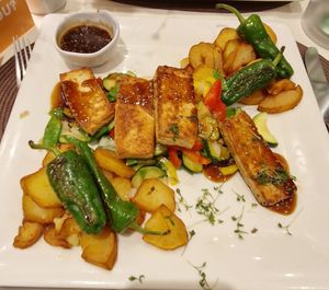 Gegrillter Tofu at Zum Hexenhäuschen in Gelsenkirchen