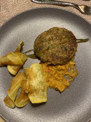 Vegan tex mex patty with chips  at Mari Pop Hotel in Ried Im Zillertal