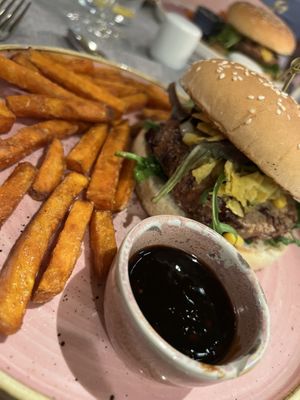 Tex Mex Burger  at Mari Pop Hotel in Ried Im Zillertal