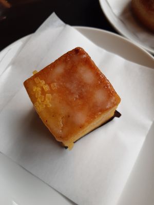 Lemon Poundcake at Starbucks - Park Front Store in Hirosaki