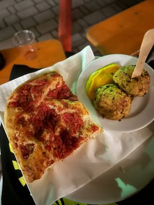 Polpette di bulgur e legumi e focaccia at Osteria di Fuori Porta in Padua