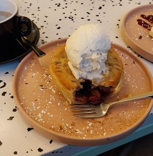Cherry Pie with vegan Vanilla Ice Cream. at Pie Me Cafe am Frankenbad in Bonn