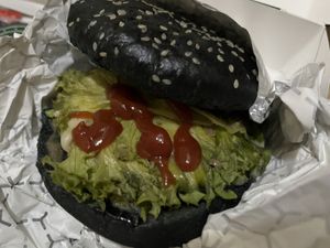 My fav vegan burger 🍔 in Dubai 😘  at Vegan Burger - Dubai Mall in Dubai