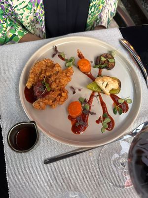  at Entre Nous in Hamois