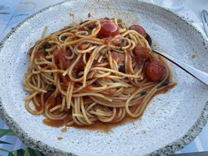Spaghetti with tomato and basil   at Scuna in Skiathos