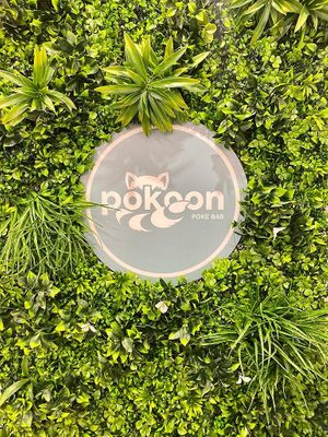 at Pokoon Poke Bar in Calais