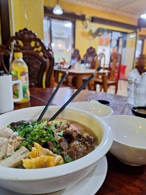 noodle soup at Mi Chay Vegetarian in Phnom Penh