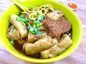 Kway Chap with special request yellow noodles    at Ann Healthy Vegetarian 安健康素食 in West Singapore