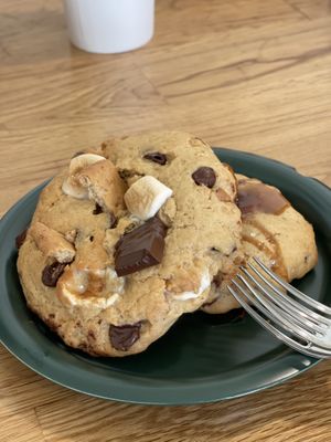 Rocky road  at Thea 떼아 in Seoul