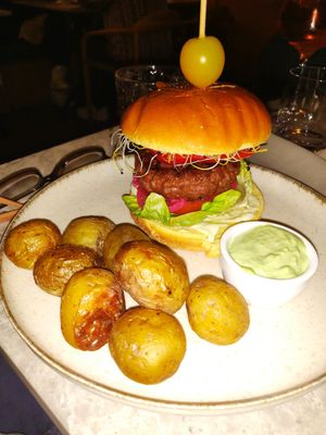 Beyond Meat burger at Bistro Verde in Copenhagen