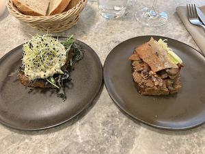 Vegan smørrebrød   at Bistro Verde in Copenhagen