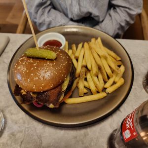 DOUBLE TROUBLE BURGER at Bistro Verde in Copenhagen