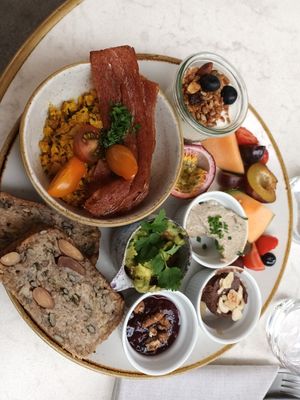 Gluten free brunch platter at Bistro Verde in Copenhagen